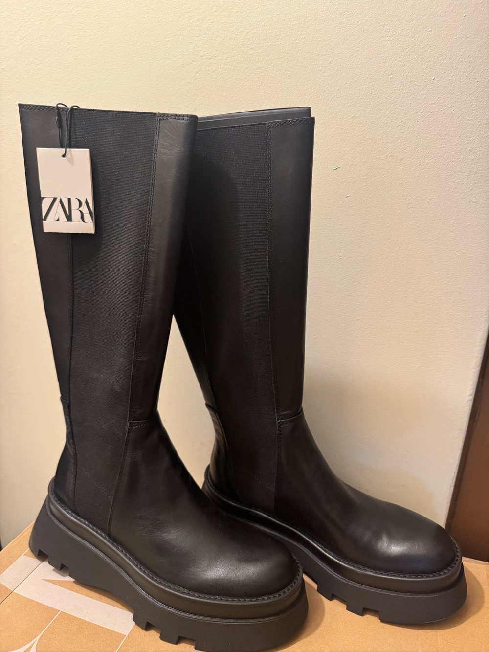 BNIB Zara Bota Piel Piso Track Leather Knee-High Boots Size 39 / US 8